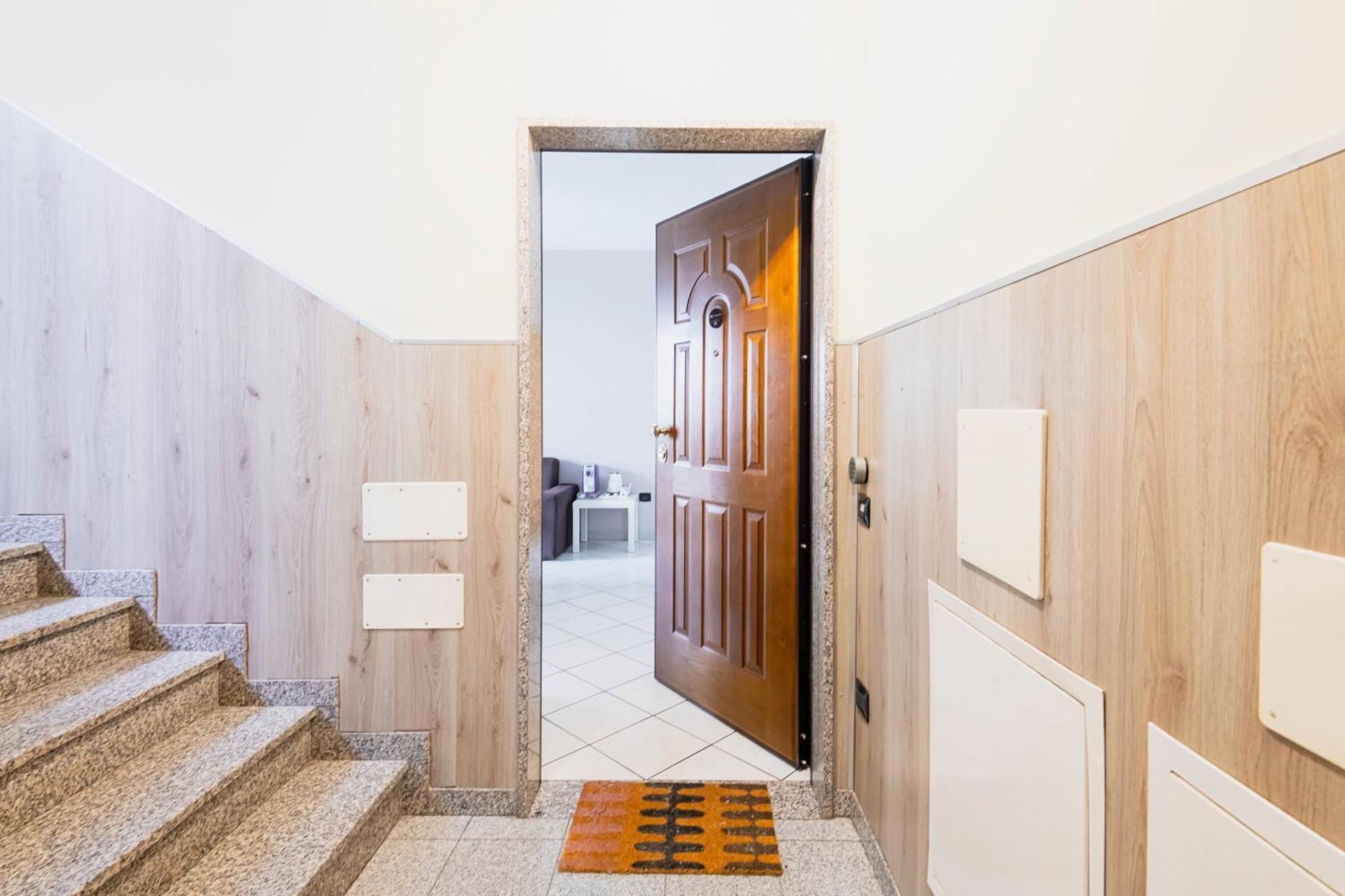 شْنيسيلّو بالسامو Hq Aparthotel Milano Inn - Smart Suites المظهر الخارجي الصورة