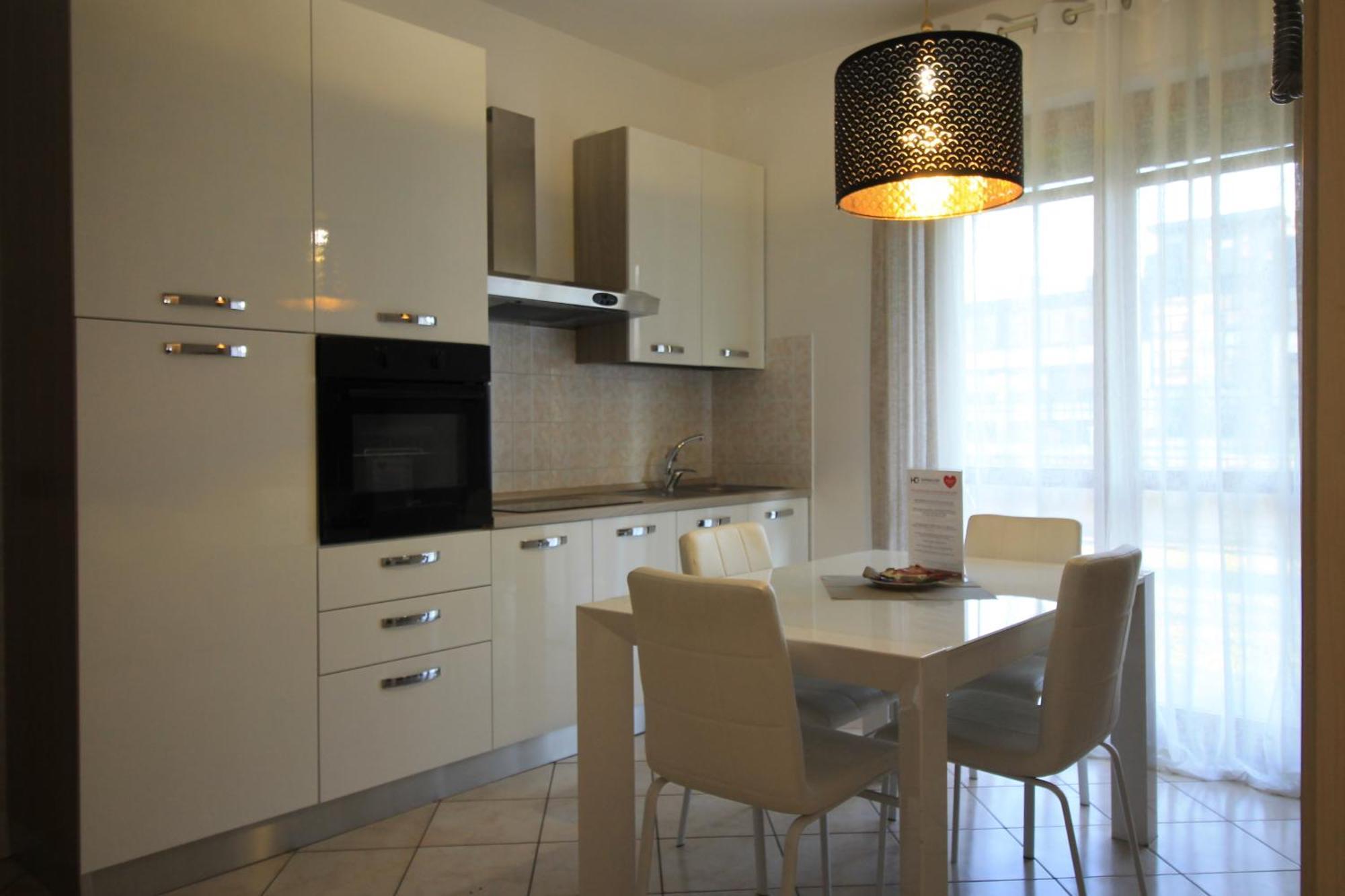 شْنيسيلّو بالسامو Hq Aparthotel Milano Inn - Smart Suites المظهر الخارجي الصورة