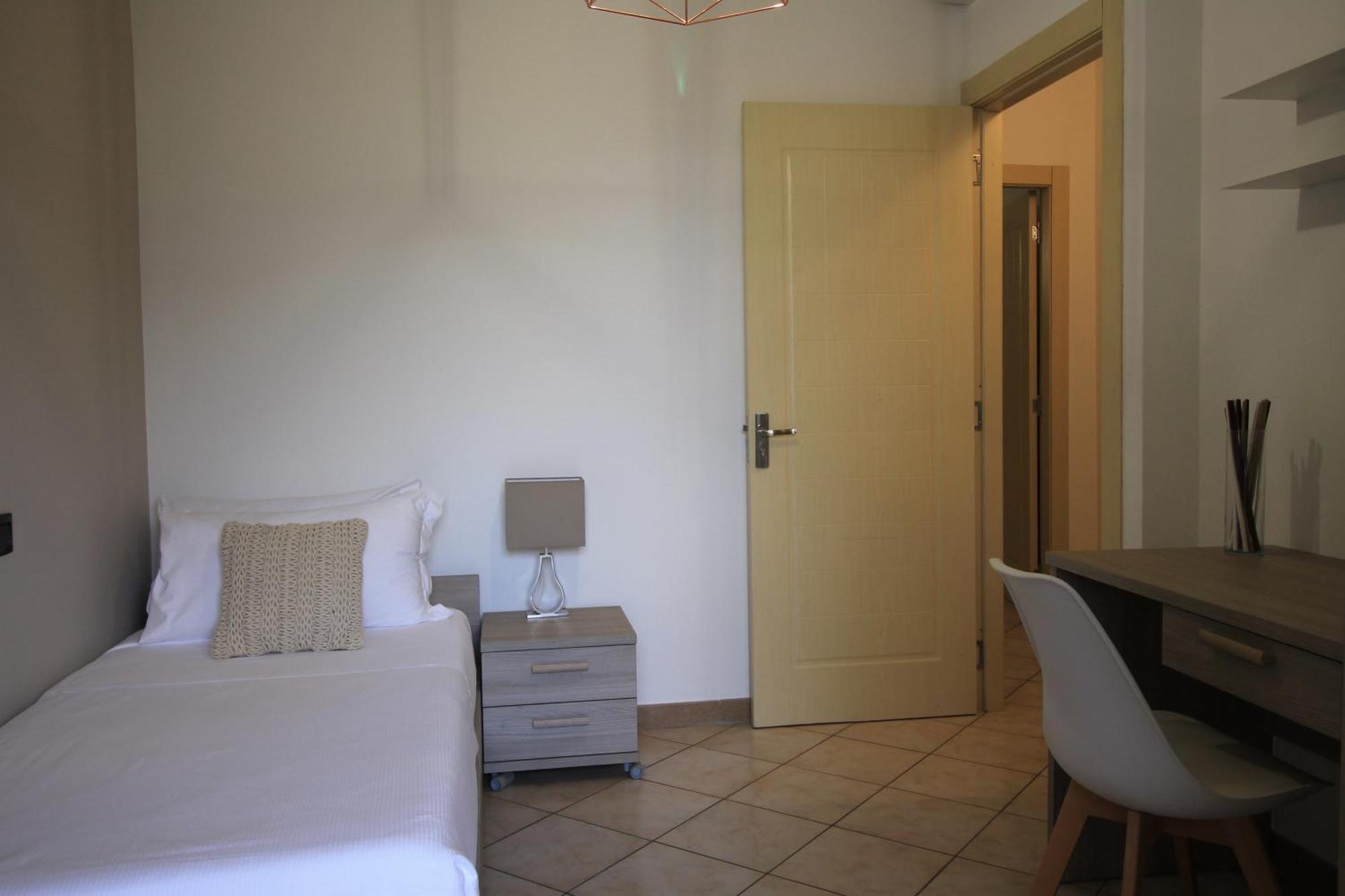 شْنيسيلّو بالسامو Hq Aparthotel Milano Inn - Smart Suites المظهر الخارجي الصورة