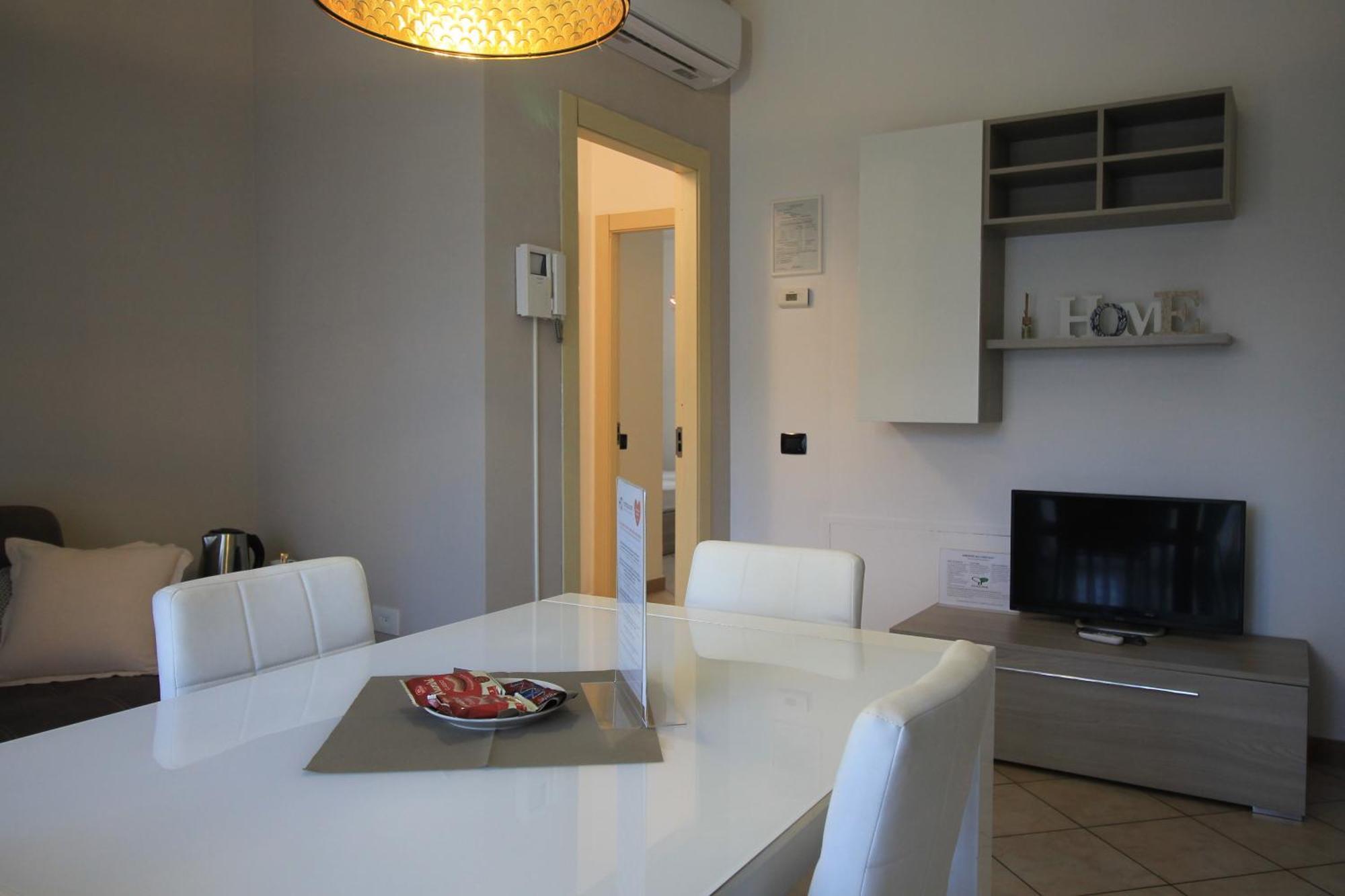 شْنيسيلّو بالسامو Hq Aparthotel Milano Inn - Smart Suites المظهر الخارجي الصورة