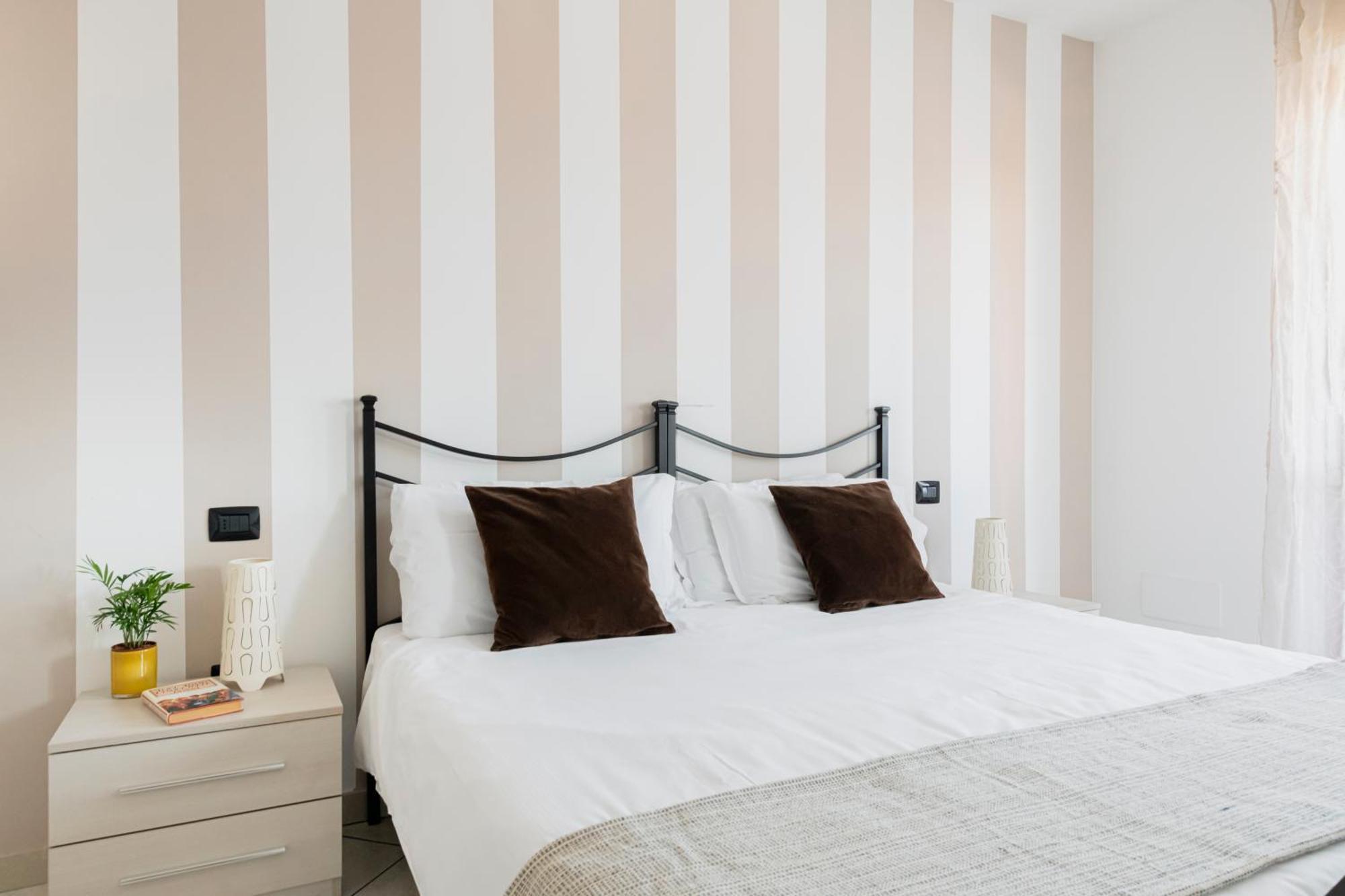شْنيسيلّو بالسامو Hq Aparthotel Milano Inn - Smart Suites المظهر الخارجي الصورة